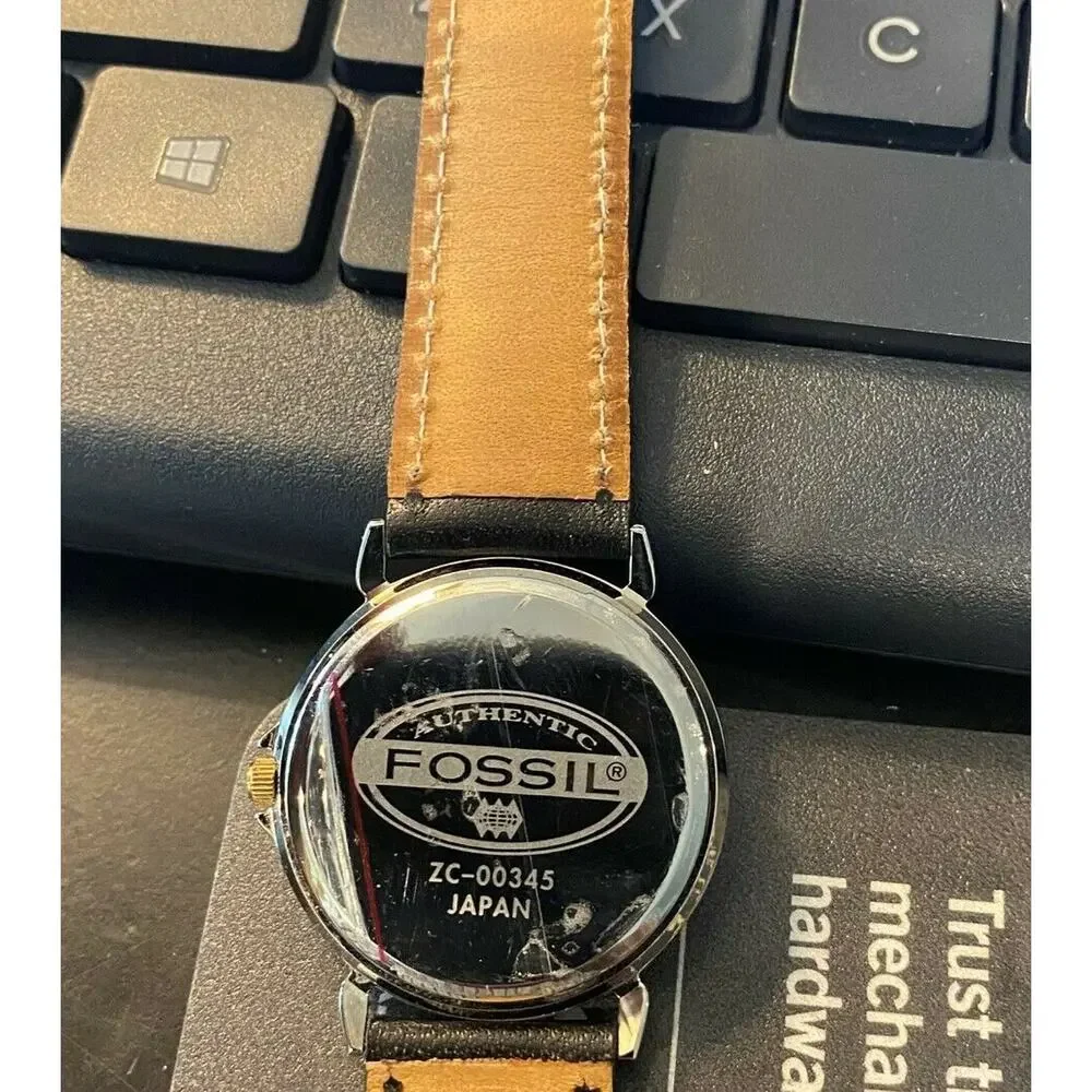35mm NFL 75 Years Fossil Watch, ZC-00345, Mint Condition, Leather Band